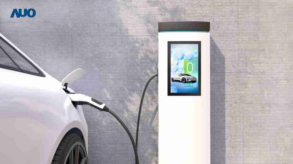 友達〝EVSE車用充電樁解決方案〞專為電動汽車充電樁設計，，，，具有高亮度、、克服戶外艱難環境的耐溫、、、耐紫外線等特性，，，並搭載散熱性及擴充性強的高效能工業電腦，，可實現人機互動訴求，，，如資訊顯示、、支付等應用